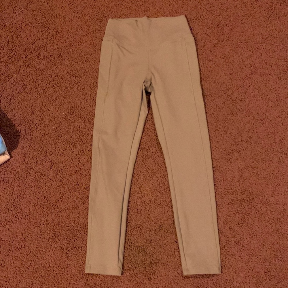 Victoria’s Secret PINK Mauve Pocket Leggings